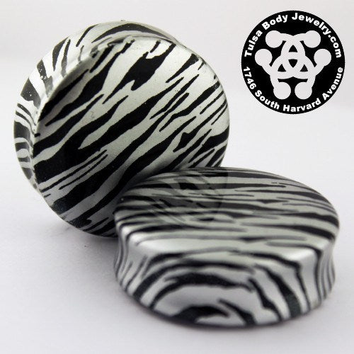 Metallic Silver Zebra Plugs Plugs  